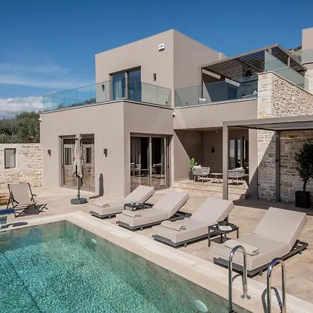 Paradise Villa *